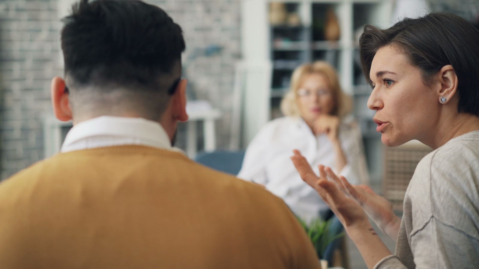 A manager giving feedback one to one